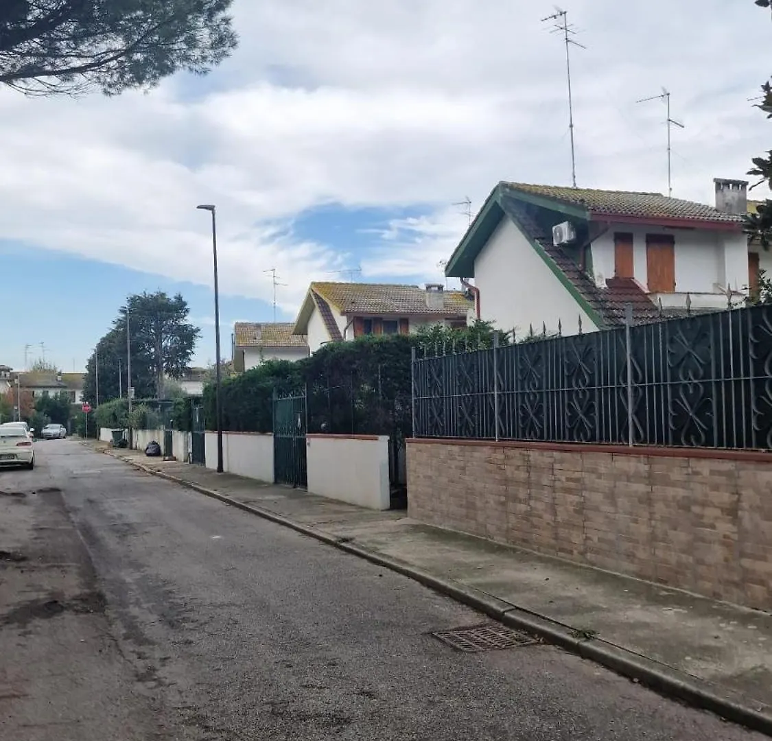 Alfiere Del Mare Villa Lido degli Scacchi Italy