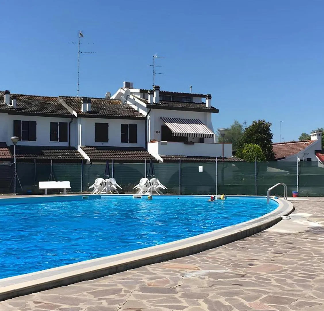 Alfiere Del Mare Villa Lido degli Scacchi